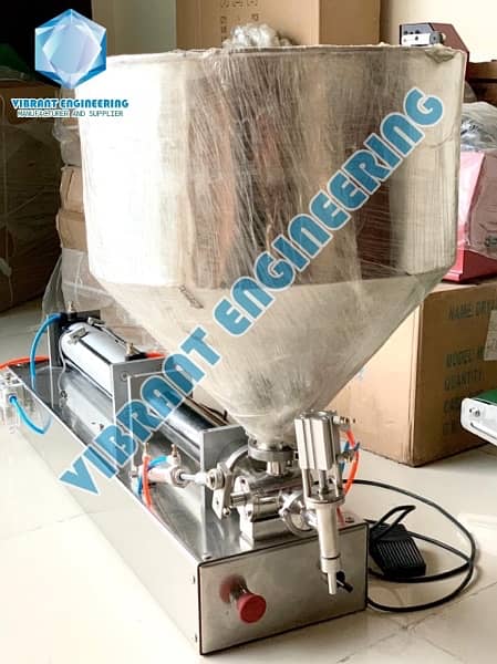 Liquid Paste Filling Machine / Sealing and Packing Machine 1