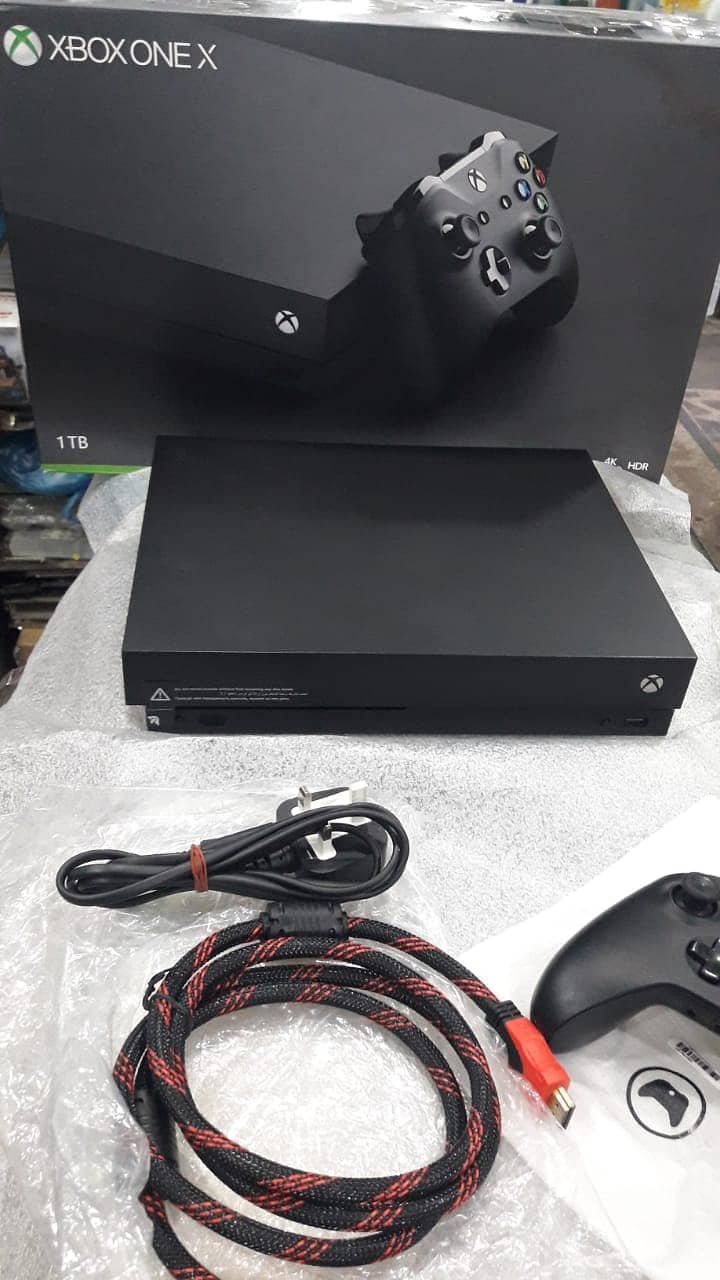 Xbox One X 500Gb/1Tb Game Console 0