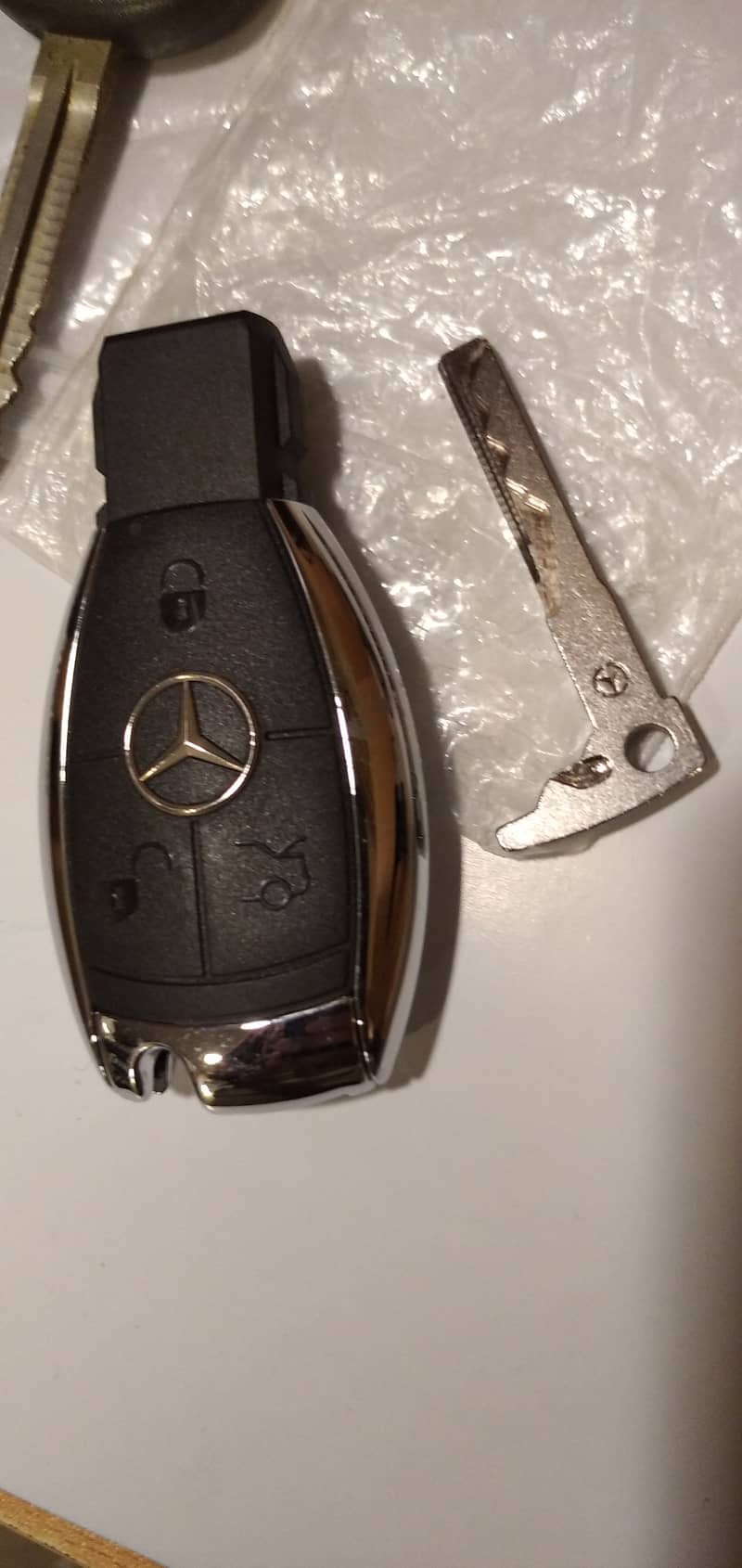Mercedes Benz Original New Remote with key 2