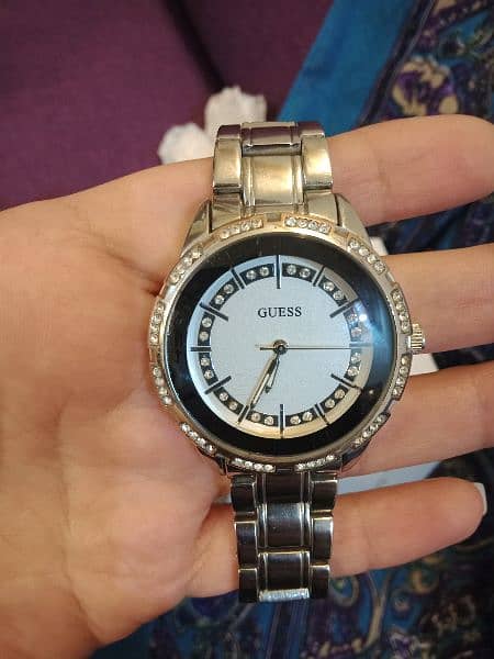 Guess watch with box excellent condition 0