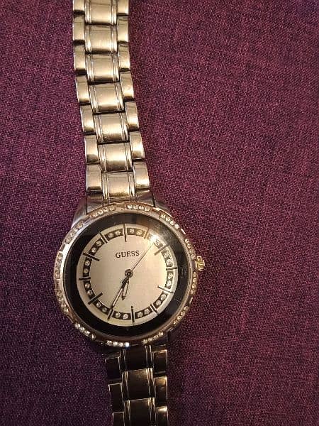 Guess watch with box excellent condition 2
