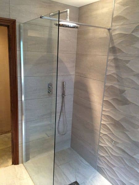 shower cabin and glass screen 8