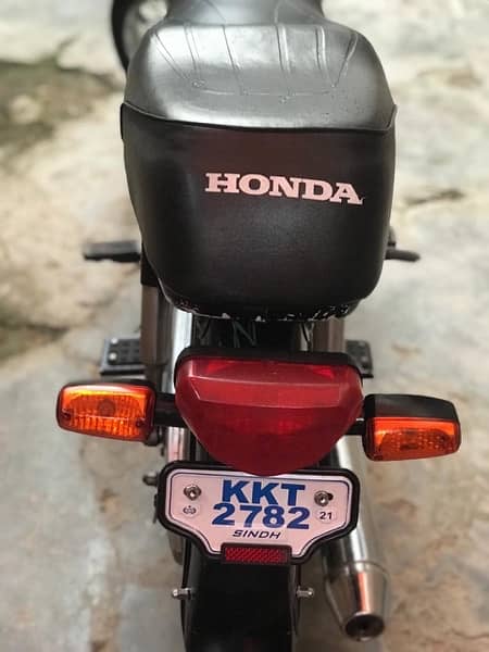 HONDA 70 Model 2017 October . 5