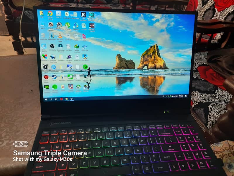 EVOO GAMING LAPTOP 0