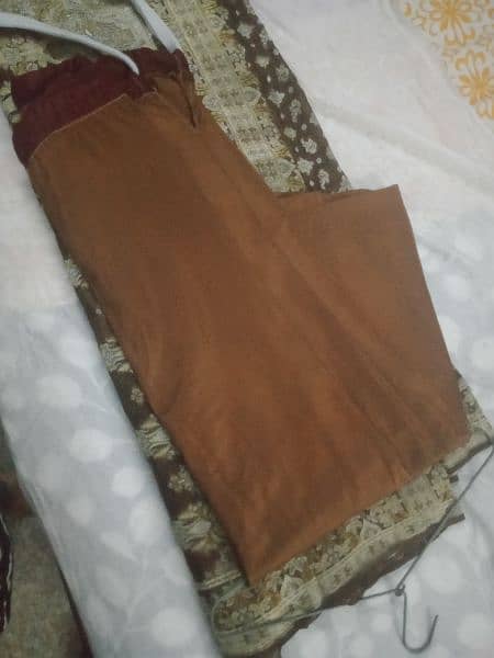 heavy banarsi saree (stiched) 10