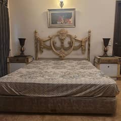 Bed set/wooden bed set/side table/furniture
