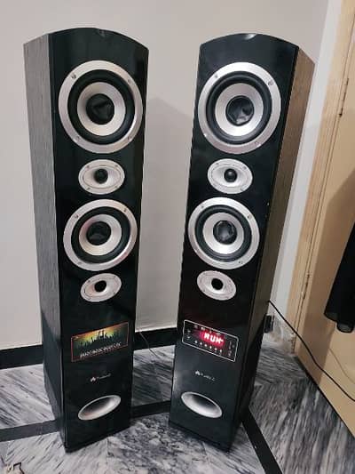 Audionic Classic 7.7 Almost brand new