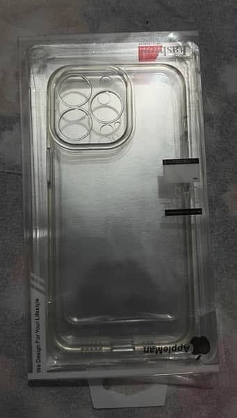 iPhone 13 Pro 1 Clear case 1  Black case 0