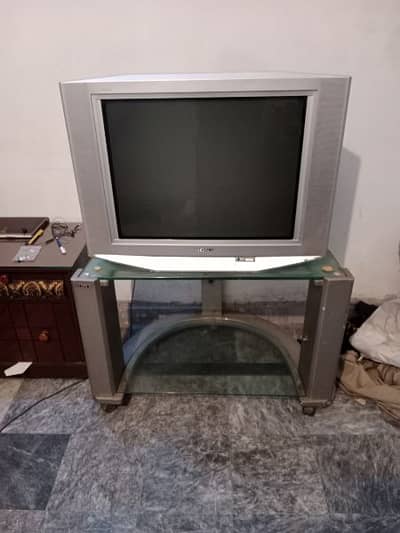 Song Waga 28 inch Tv  sale With T. V Trolley flate Screen Good conditon