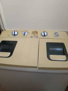 PeL washing machine with dryer