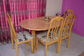 malaysian made pinewood dining table six sitters mint condition