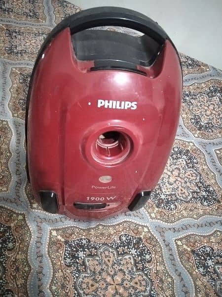 Philips company ka vacuum cleaner 1