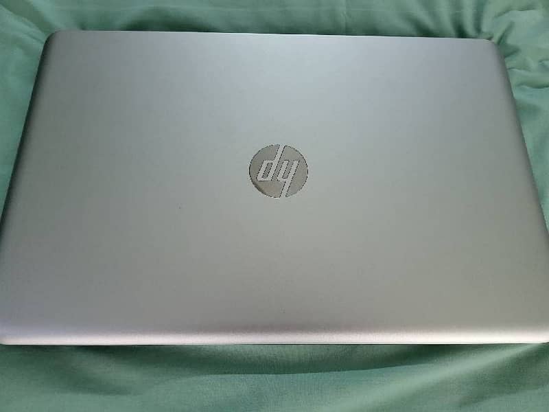 HP Envy M6 laptop 0