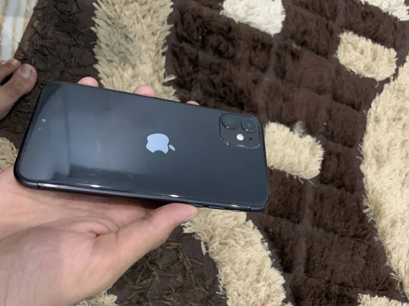 IPHONE 11 128GB pta approve 4