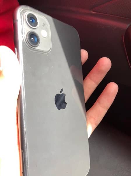 IPHONE 11 128GB pta approve 7