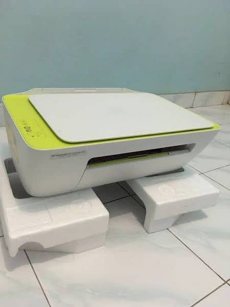 HP DeskJet 2130 (Without Cartridges) 1