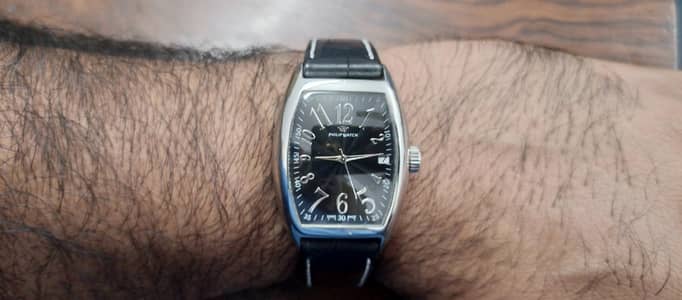 New Philip heavy stainless steel date watch in 6000 only