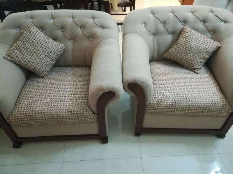 5 seater sofa 3