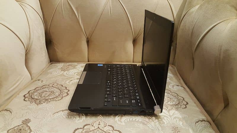 Toshiba laptop dynabook i5 4th gen 5