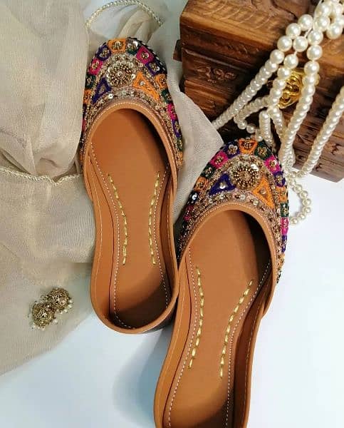 Handmade Khussas and Mojaris (free delivery) 10