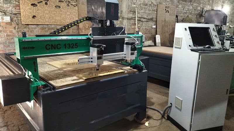 CNC Machine/Cnc wood Cutting Machine/CNC Wood Designing Machine 7