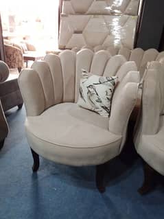 four seetar sofa set