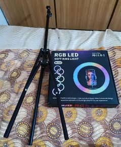 RGB light with 11 feet tripod solid stand