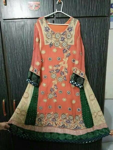 fancy maxi in good condition for sale use for few hours. 0