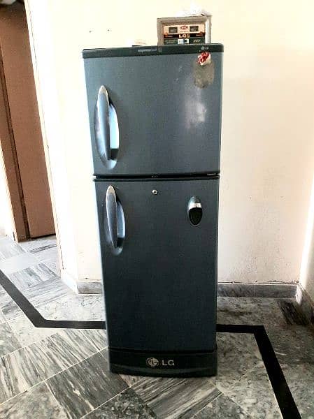 LG Refrigerator/Fridge , Non Frost in Excellent Condition 0