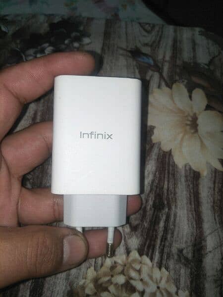 Infinix 33 Watt  Charger fast Charge 10