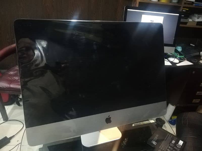 iMac 27" 2012.  i5. 0