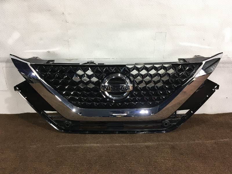 Nissan dayz highway star showgrill b44w lower gril also available 2019 0