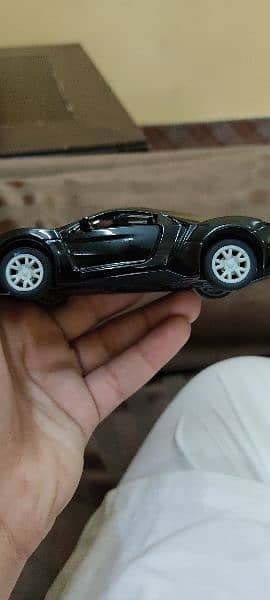 diecast model 1:32 scale 2