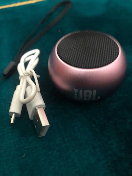 JBL M3 Mini Portable Bluetooth & Rechargeable Speaker: Brand New 4