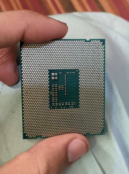 Xeon Workstation Processor E5 2620 V3 mint & fresh condition 0