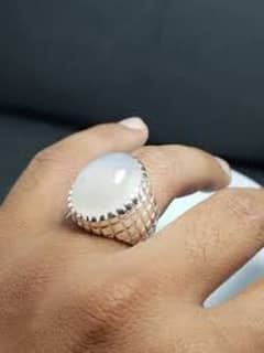 Sulemani White Haqeeq Stone. . . . . سلیمانی سفید حقیق