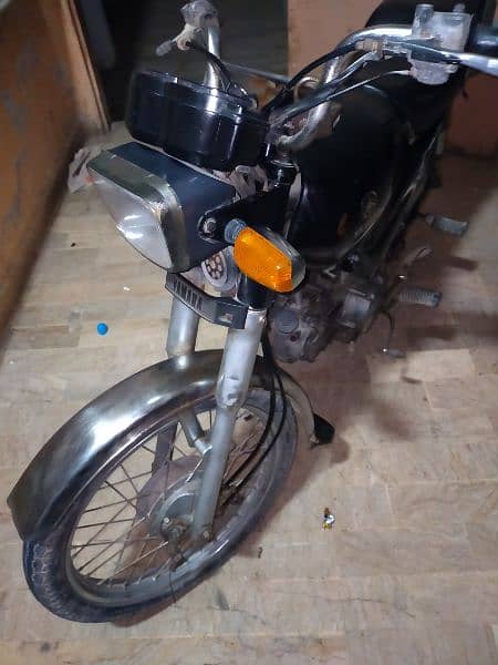 sale my Yamaha junoon 8