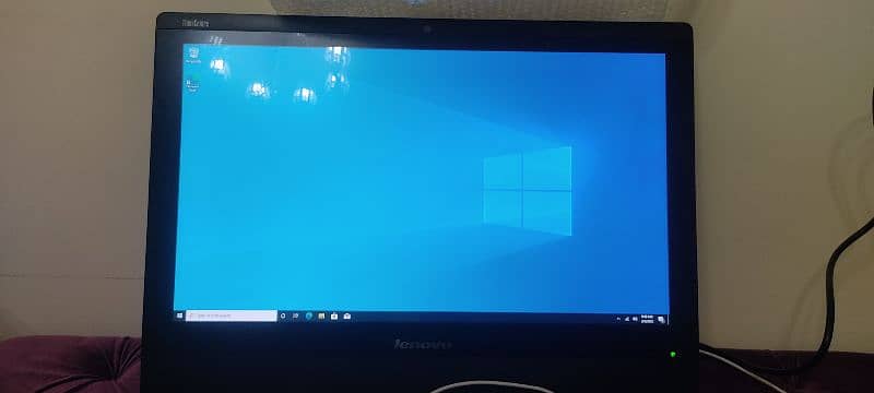 All In one Desktop Computer Core i5 M93z Machine Touch Screen Lenovo 0