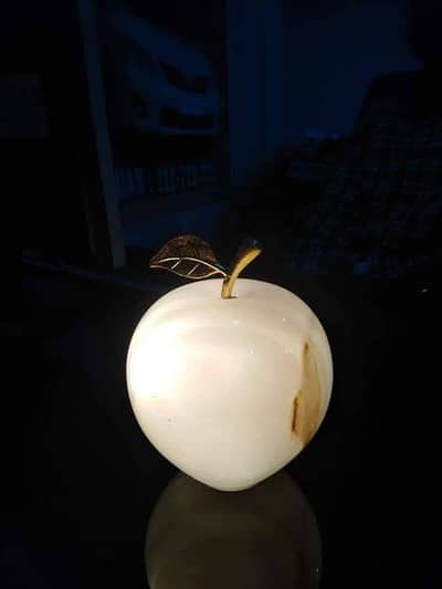 Apple lamp onyx