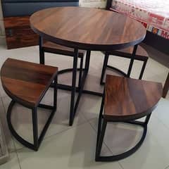 compact Round dinning table