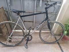 GIANT Cycle For Sale 0