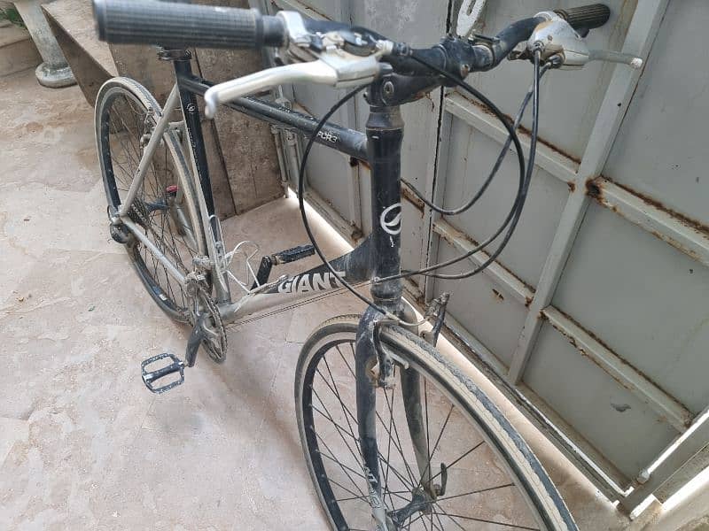 GIANT Cycle For Sale 7