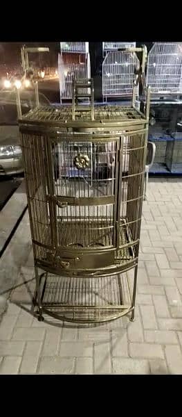 Cages available for Macaw,Grey Parrot And Different Parrots 2