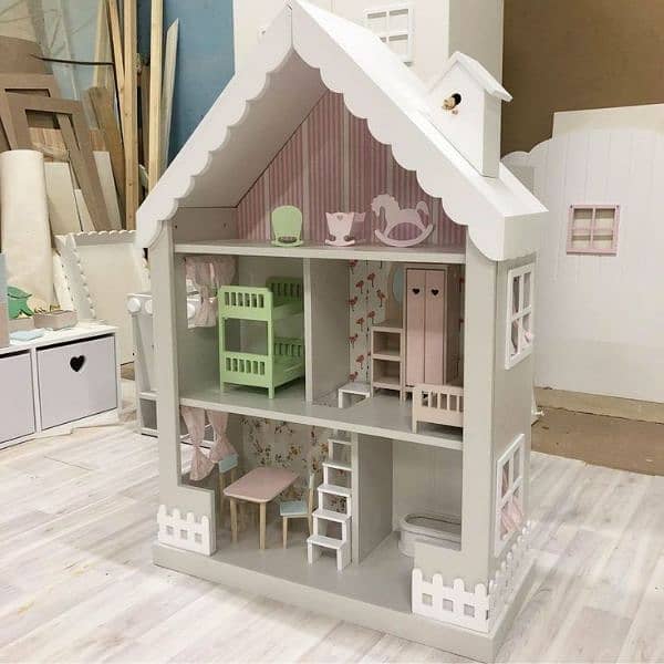 Doll house wooden 2