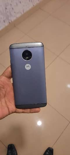 Motorola E5 Plus 0
