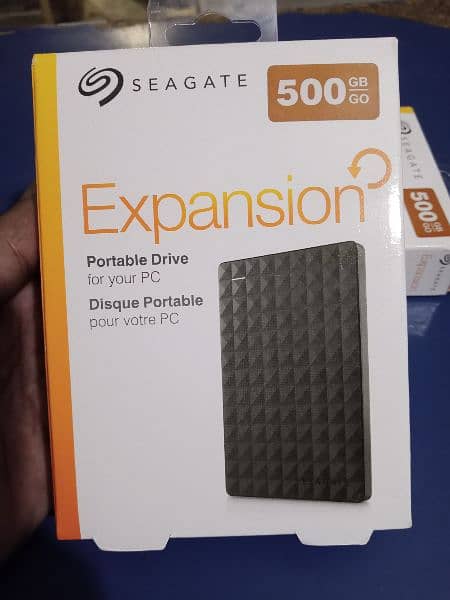 Seagate 500GB Portable Hard Drive Box Pack Brand New  1-Year Warranty 0