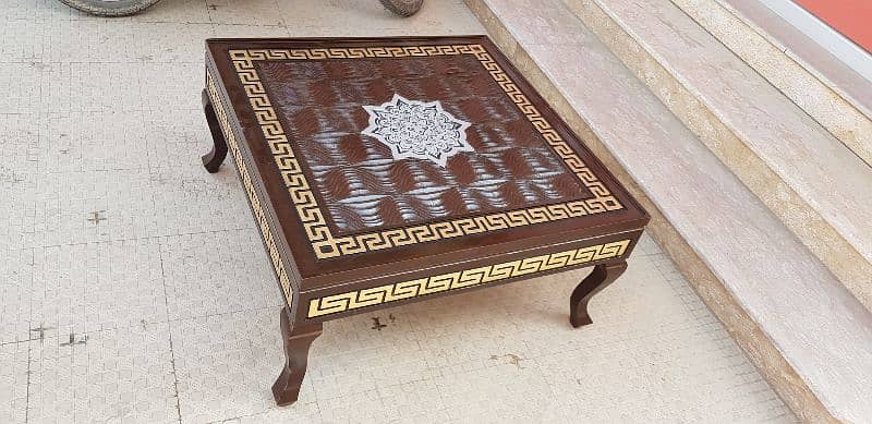 Table in beautiful design (Home delivery available) 3