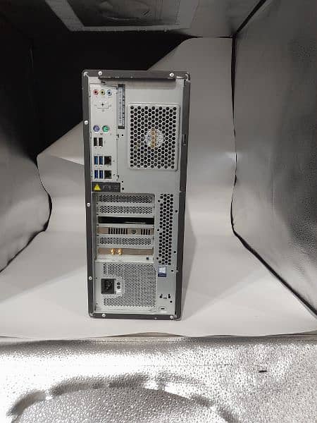 Lenovo p720 workstation Intel xeon gold 6138 20 core x2 cpu 2