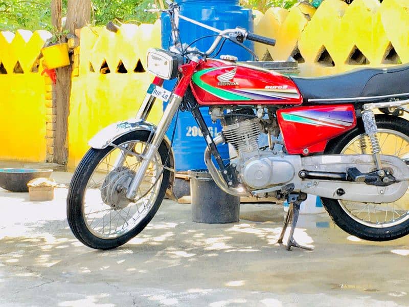 Honda 125 two Figer number 0