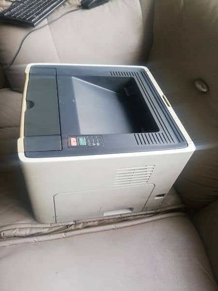 HP Laser Jet 1320 Printer 1
